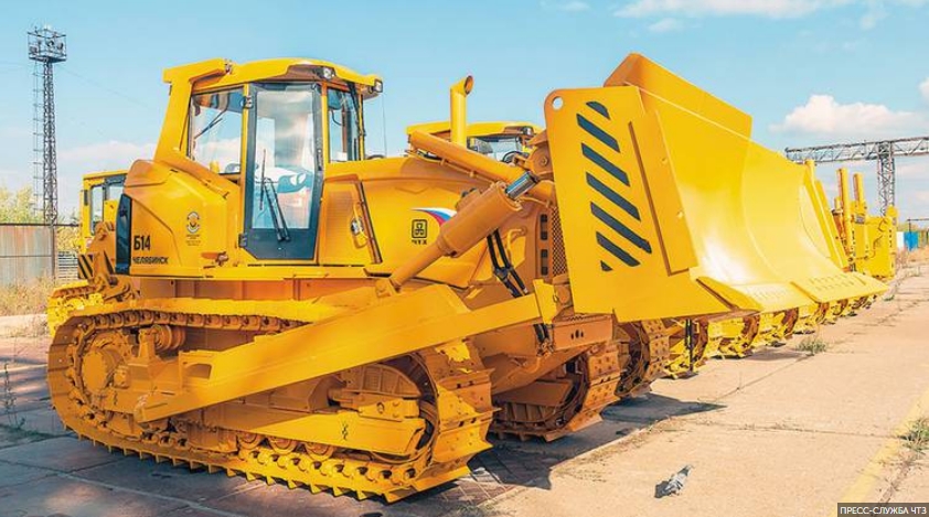 Ход бульдозером - ЭкспертРУ.jpg Ход бульдозером - ЭкспертРУ.jpg